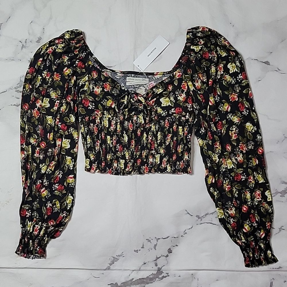 Urban Outfitters Long Sleeve Floral Crop Top
